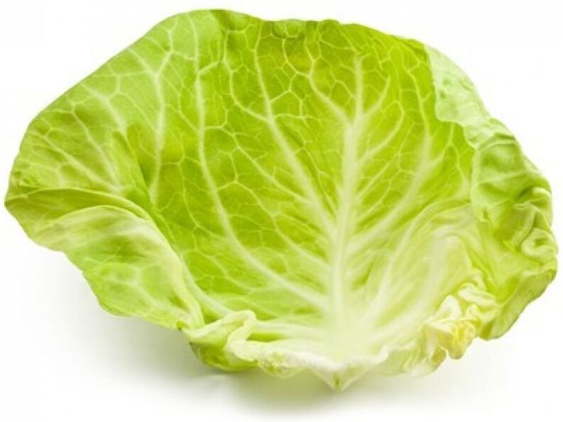 Een koolblad dat op de nek wordt aangebracht, helpt de pijn als gevolg van osteochodrosis te verlichten.